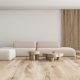 Cómo incorporar butacas de madera en interiores